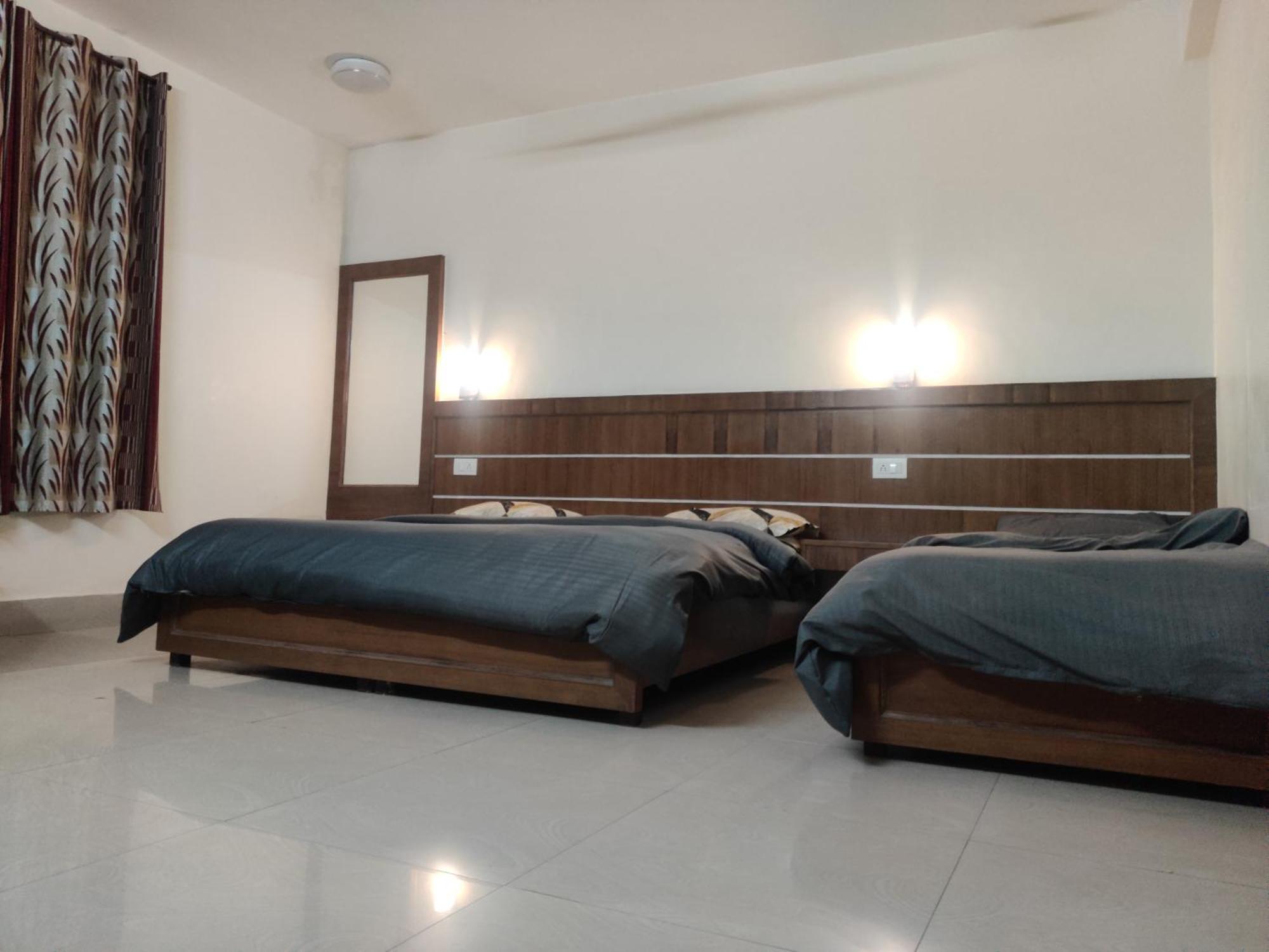 Hotel Hv Nāhan Quarto foto